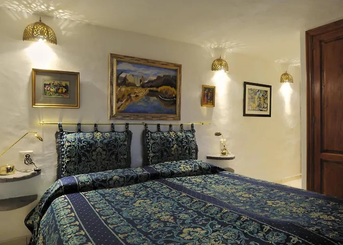 Castillo Lanzarote Villa Bailey - Luxury Villa - Pet Friendly With Heated Pool