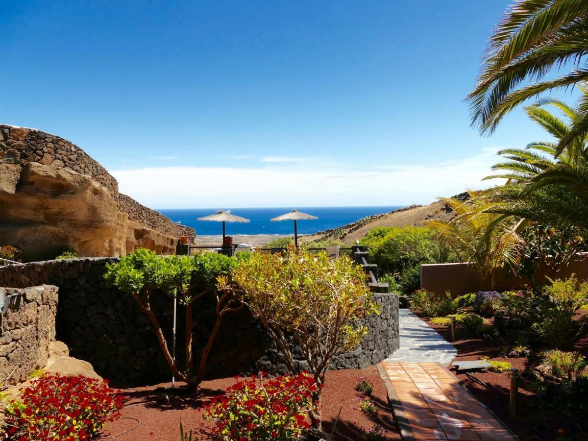 Castillo Lanzarote Bailey - Luxury - Pet Friendly With Heated Pool *